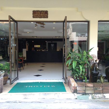 Lotus House Hotel Jomtien Beach Exterior photo